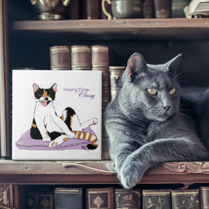 Carreau Chat calico fantaisiste violet classe et impertine