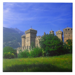 Carreau Château de Fenis près des Alpes italiennes à Fenis