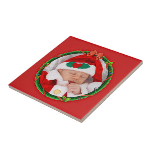 Carreau Christmas Wreath Add Your Photo & Red Background