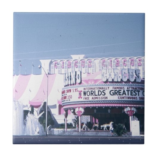 Carreau Cirque Las Vegas (Devant)