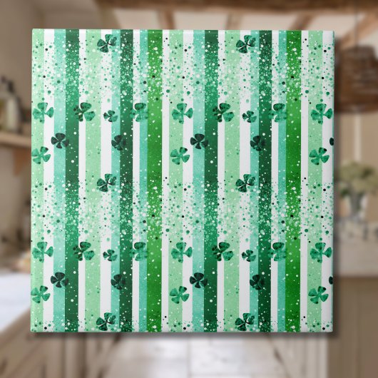 Carreau Classic Green White Vertical Stripes Shamrocks