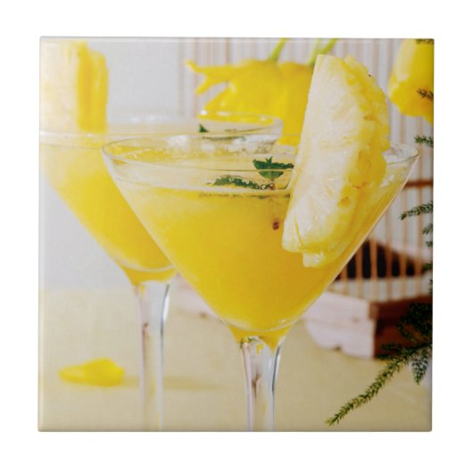 Carreau cocktail de Fresca à l'ananas et au gingembre (Devant)