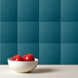 Carreau Coloris uni uni turquoise<br><div class="desc">Conception de paon turquoise uni couleur solide.</div>