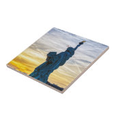 Carreau Coucher de soleil sur la réplique de la statue de (Côté)