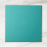Carreau Couleur Turquoise solide<br><div class="desc">Transformez votre espace grâce à notre Carrelage en céramique couleur Turquoise. Ce carrelage vibrant et accrocheur offre un look élégant et moderne, parfait pour ajouter une touche de couleur rafraîchissante à toute pièce. Que vous soyez en train de mettre à jour votre arrière-cuisinière, salle de bain, ou de créer un...</div>