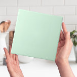 Carreau couleur verte<br><div class="desc">Ce carrelage simple, minimaliste et moderne est un motif de carreaux de couleur uni et solide qui s'adaptera à tous les modèles. Vous pouvez l'utiliser comme tuile murale en guise de surbrillance ou de mur entier pour un arrière-plan dans votre cuisine ou salle de bain ou salle de boue ou...</div>