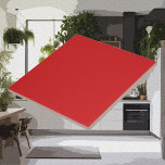 Carreau Couleurs modernes - Carrelage en céramique rouge c<br><div class="desc">Faites-vous plaisir avec notre tuile en céramique en rouge vif, la base idéale pour présenter vos cadeaux emballés. Utilisez-les comme des dessous de verre élégants et pratiques pour les boissons ou comme des objets élégants pour présenter vos trésors emballés. Nos carreaux en céramique de couleur solide apportent une touche de...</div>