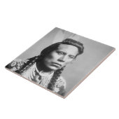 Carreau Curley, de la tribu de corneille, un des scouts de (Côté)