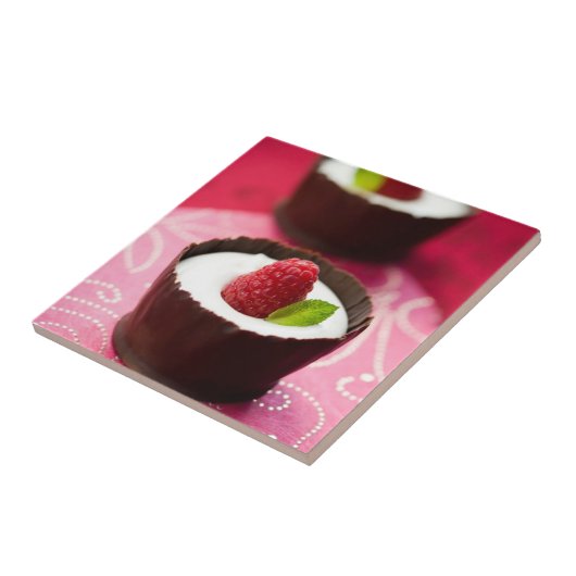 Carreau Dessert blanc de mousse de chocolat (Côté)