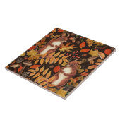 Carreau Écureuils automnaux et flore sur brun foncé (Côté)