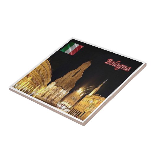 Carreau ERM001 BOLOGNA par nuit, Italie, (Côté)