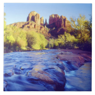 Carreau États-Unis, Arizona, Sedona. Cathedral Rock reflét