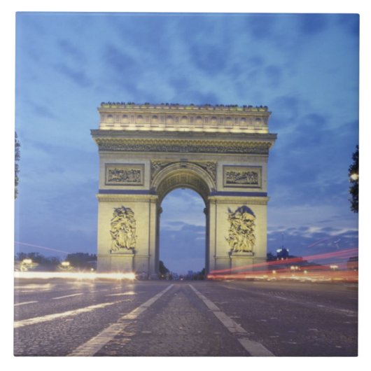 Carreau Europe, France, Paris. Arc de Triomphe vu comme (Devant)