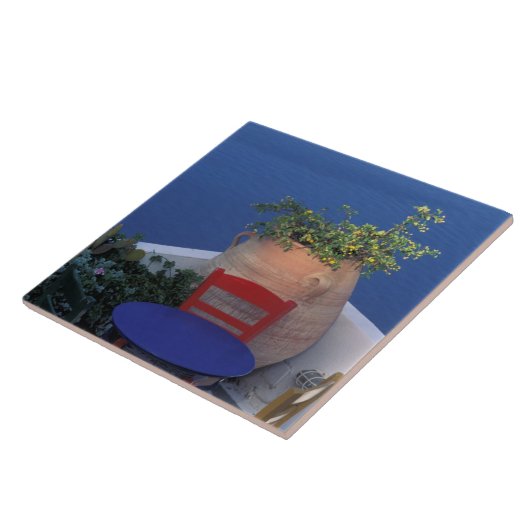 Carreau Europe, Grèce, Santorin. Terrasse avec vue sur mer (Côté)