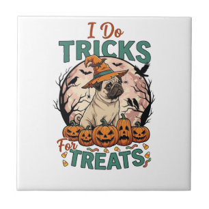 Carreau Faire des tours friandises Halloween Pug Sorcière
