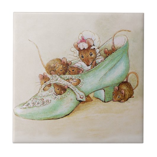 Carreau Famille de souris dans une chaussure par Beatrix P (Devant)