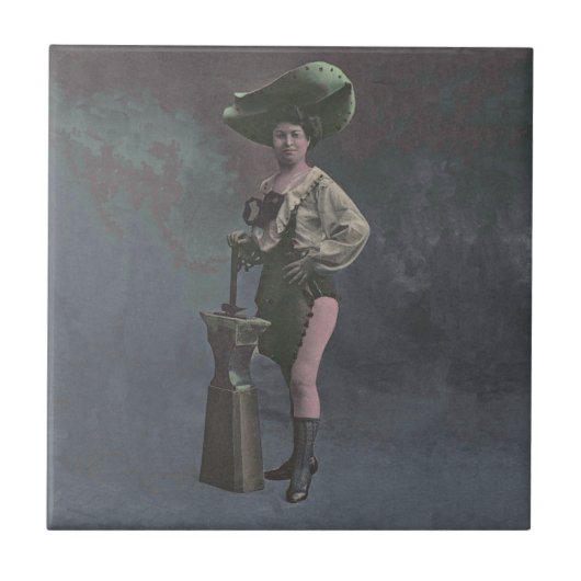 Carreau Femme vintage avec marteau et enclume (Devant)