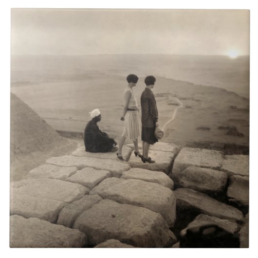 Carreau Flapper Girls Sunrise Khufu Pyramid, Égypte 1920 (Devant)