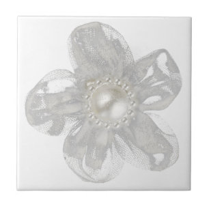 Carreau Fleur de tulle gris clair
