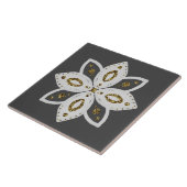 Carreau fleur folklorique 1 gris et blanc (Côté)