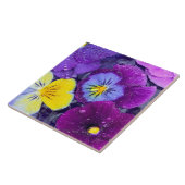 Carreau Fleurs de pensée flottant dans un bain d'oiseau av (Côté)