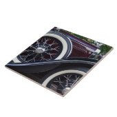 Carreau Ford 1930 une voiture classique (Côté)