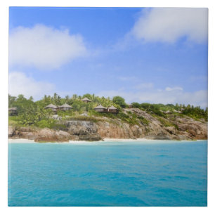 Carreau Fregate Island resort (PR)