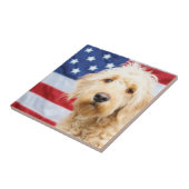 Carreau Goldendoodle avec drapeau américain (Côté)