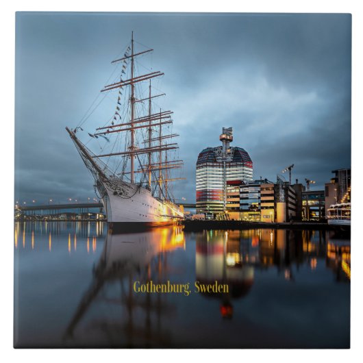 Carreau Göteborg, Port de Suède (Devant)