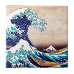 Carreau Great Wave Off Kanagawa Vintage Japonais Impressio<br><div class="desc">Katsushika Hokusai The Great Wave Off Kanagawa (1830) The Great Wave off Kanagawa, également connu sous le nom de The Great Wave ou simplement The Wave, est une version en ukiyo-e de l'artiste japonais Hokusai, publiée entre 1830 et 1833 à la fin de la période Edo comme première impression dans...</div>
