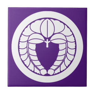 Carreau Hanging wisteria in circle