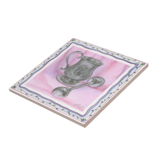 Carreau Heirloom Cup & Rattle sur Arrière - plan pourpre (Côté)