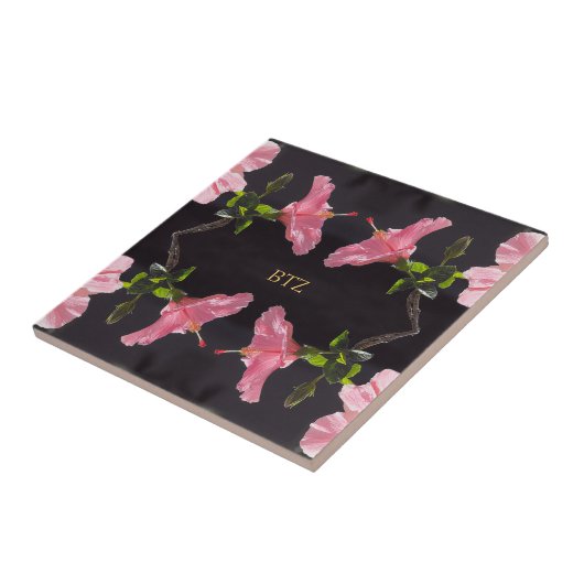 Carreau Hibiscus rose en noir (Côté)
