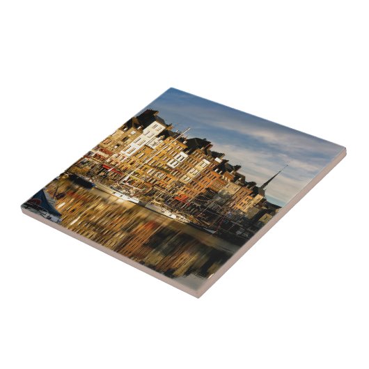 Carreau Honfleur, France (Côté)