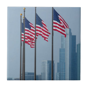 Carreau Illinois, Chicago. Navy Pier, drapeaux américains