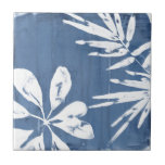 Carreau Impressions tropicales Indigo - Verdure tropicale<br><div class="desc">Tropical Indigo Impressions III par Juin Erica Vess. Il présente une végétation tropicale contre un arrière - plan de couleur indigo.</div>