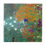 Carreau Jardin aux fleurs Gustav Klimt<br><div class="desc">Un gîte ou un jardin fleuri de ferme tel que peint par Gustav Klimt.</div>
