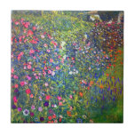 Carreau Jardin italien Gustav Klimt<br><div class="desc">Carrelage représentant la peinture à l’huile de Gustav Klimt,  Paysage du jardin italien (1913). Un beau jardin de fleurs colorées : rouge,  blanc,  rose,  violet. Un grand cadeau pour les amateurs d'art Art Nouveau et autrichien.</div>