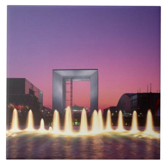 Carreau La Grande Arche, La Défense, Paris, France (Devant)