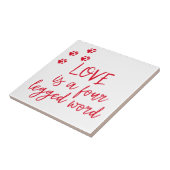 Carreau L'amour est un mot à quatre pattes - Citation de c (Côté)