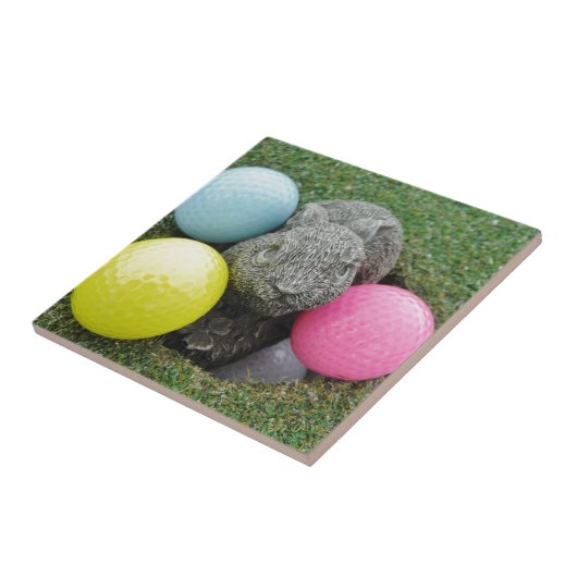 Carreau Lapin avec oeuf jaune rose (Côté)