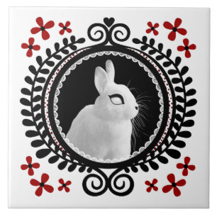 Carreau Lapin Blanc Étrange : Blanc, Noir & Rouge