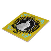 Carreau Lapin Blanc Étrange : Jaune, Noir et Bleu Clair (Côté)