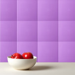 Carreau Lavande violette violette<br><div class="desc">Design de lavande violet clair solide.</div>