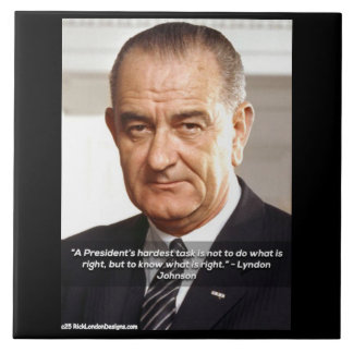 Carreau LBJ et citation "Savoir ce qui est juste"