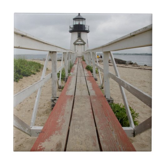 Carreau Le phare actuel, le dernier de plusieurs (Devant)