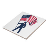 Carreau Le président Trump porte le drapeau des États-Unis (Côté)