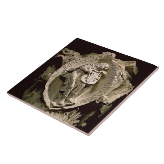 Carreau "Les bruits de la musique", capital de colonne de (Côté)