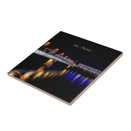 Carreau Linz, Autriche (Côté)