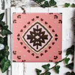 Carreau Médaillon rose et beige Brown Motif géométrique<br><div class="desc">Une façon unique et attrayante de décorer votre maison,  ce carrelage en céramique présente des formes géométriques beige et marron contre un arrière - plan saumon rose.</div>